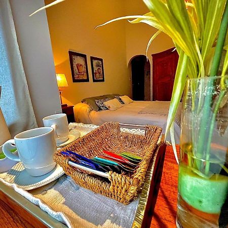 Habitacion Reina Mora Сан Салвадор де Хухуй Екстериор снимка